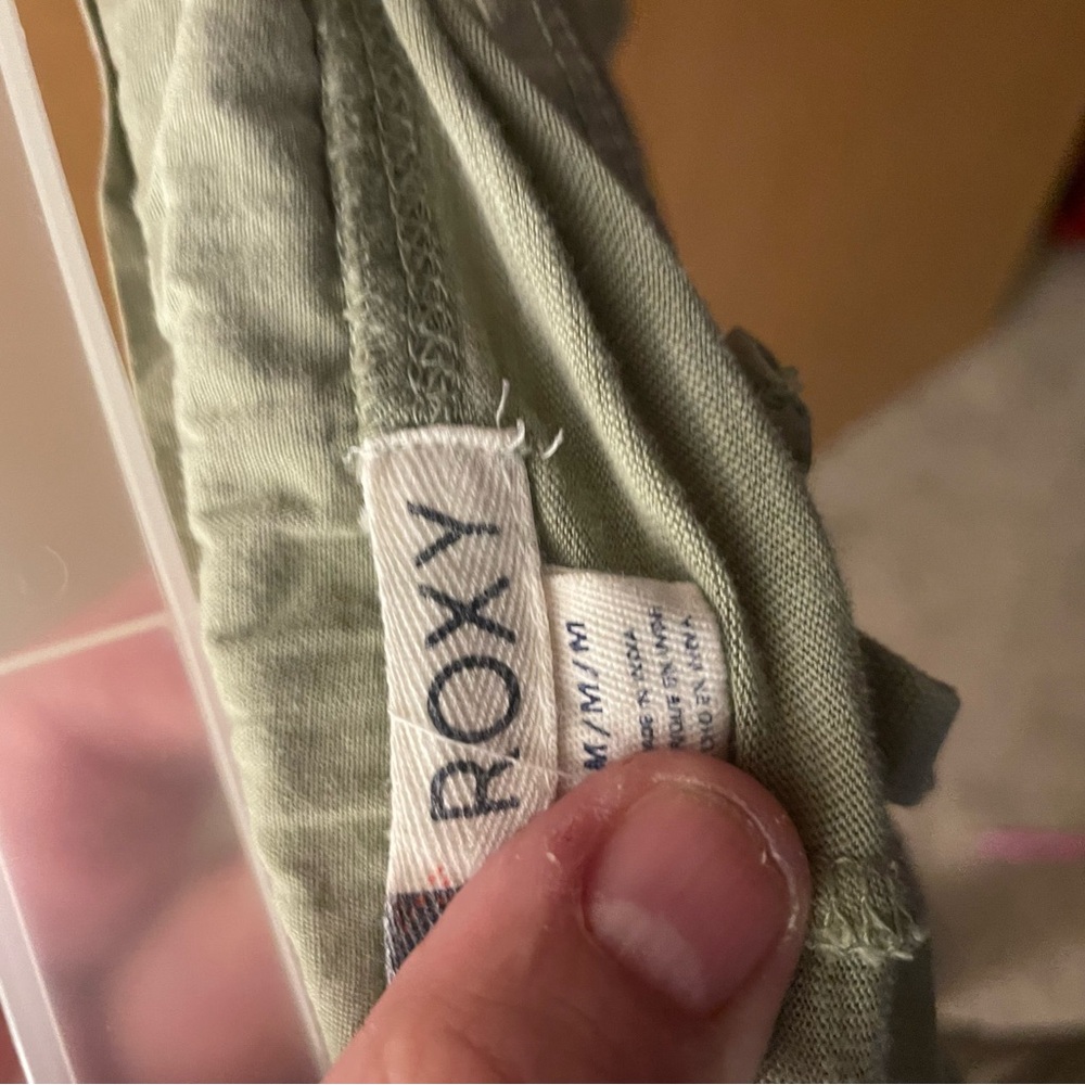 Ladies Roxy shorts - Picture 2 of 6